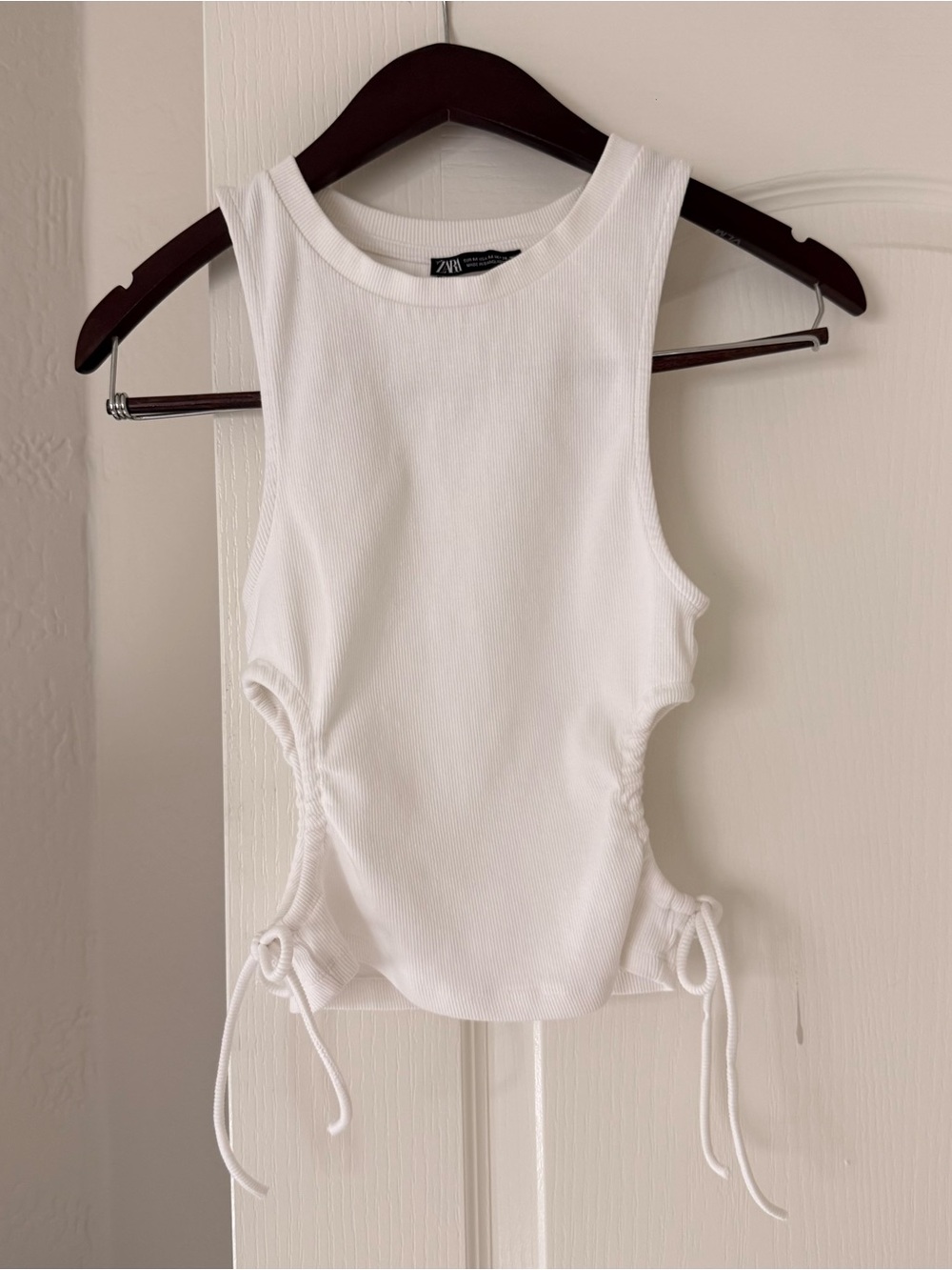 Zara Ribbed Tank Top White Side Ruched Drawstring Size M Fitted